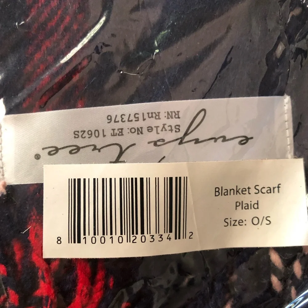 NWT. Evy’s Tree Navy & Red Plaid Blanket Scarf- OS